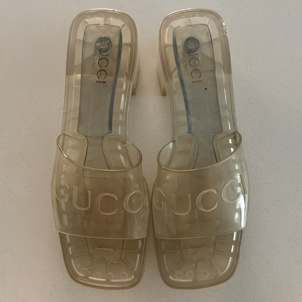 Gucci sandals
